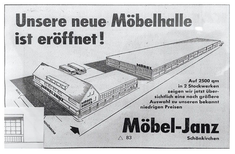 Eine alte Zeitungsanzeige von Möbel Janz mit der Schlagzeile "Unsere neue Möbelhalle ist eröffnet!".