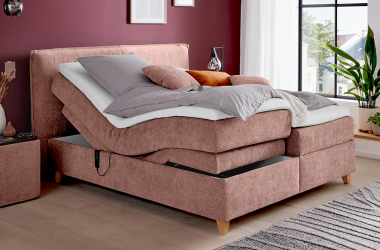 Polsterbett „IL 1420“ mit verstellbarem Kopfteil.