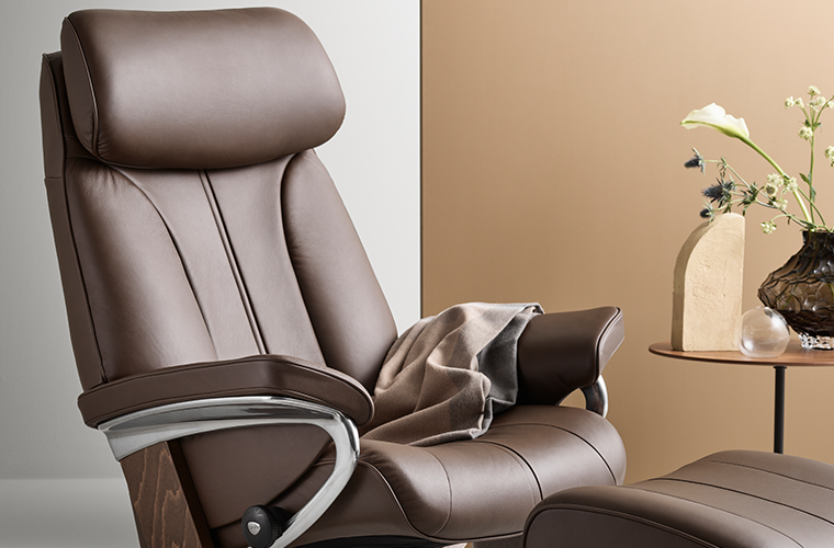Stressless® Relaxsessel „Paul“ in braunem Leder.